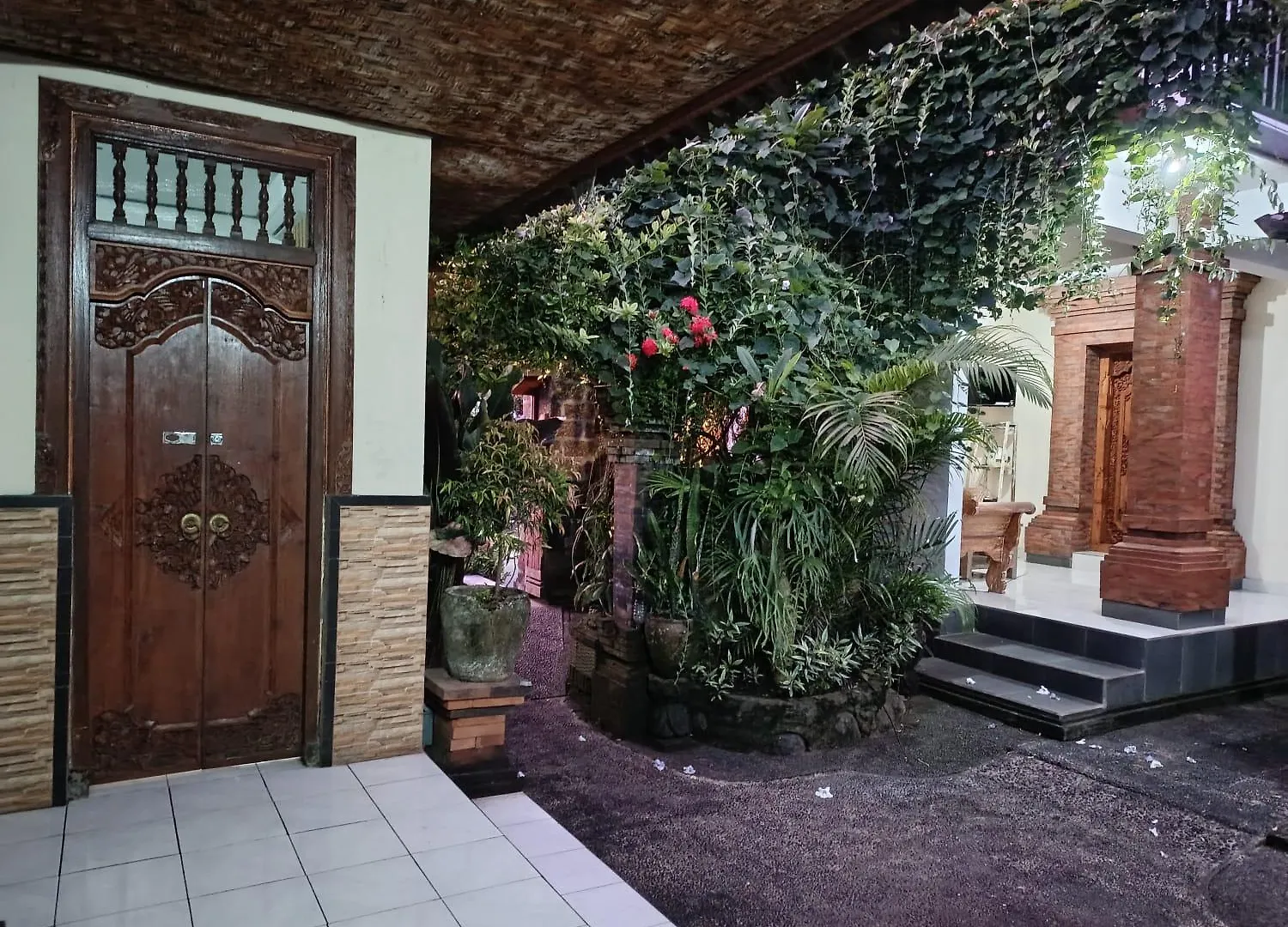 Homestay Bale Bali Kemenuh Apartment Ubud