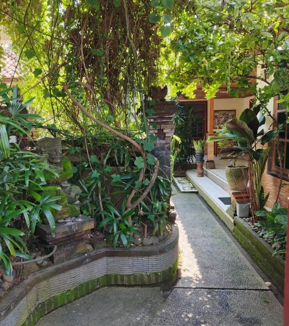 Homestay Bale Bali Kemenuh Apartment Ubud  Indonesia